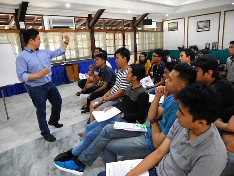 Seminar “EQ at Work” untuk Tim MT (Managament Trainee) Group Ancol, 30 Juli 2017 di Pulau Bidadari