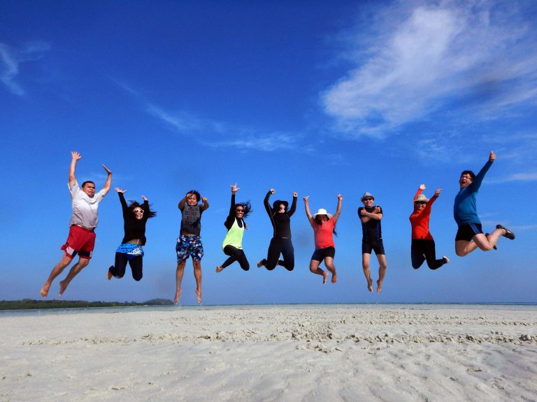 HRE & MWS INDONESIA TEAM OUTING 2017 31 Agustus 2017 – 3 September 2017, Karimunjawa, Jawa Tengah