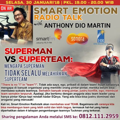 SUPERMAN VS SUPERTEAM