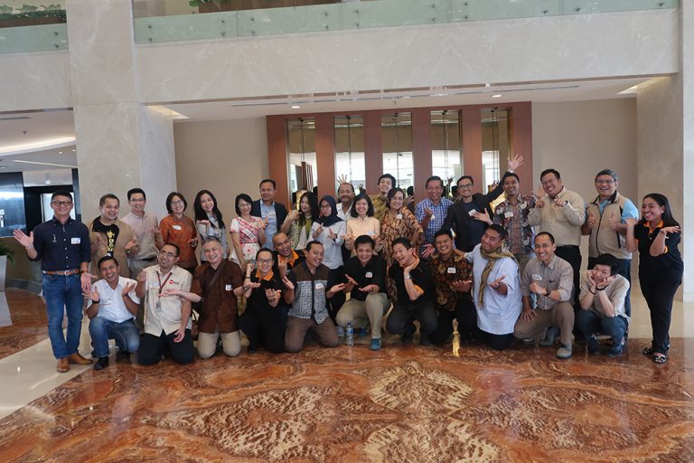 Reportase Interactive Sharing Session & ELT/PLT Gathering 2019 THE FUTURE OF LEARNING IN DIGITAL AGE 10 April 2019 @ Digima Asia