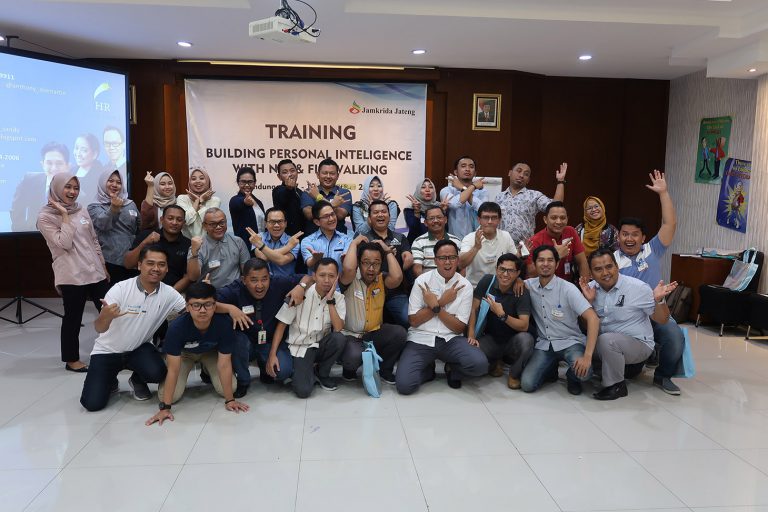 NLP & Firewalking Workshop, PT Jamkrida Jateng, 17-19 Oktober 2019, Griya Persada Bandungan-Jateng.