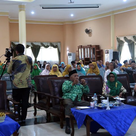 Workshop Character Building Menyambut Hari Santri Nasional Bagi Para Guru Bersama Majelis Ulama Indonesia (MUI) Pasuruan, Jawa Timur, 27 September 2019