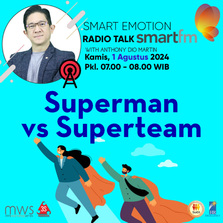 SUPERMAN VS SUPERTEAM